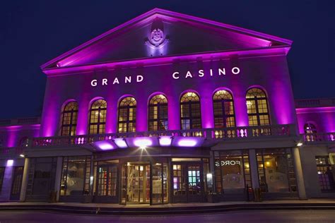 Les équipements et services du casino Partouche Forges.
